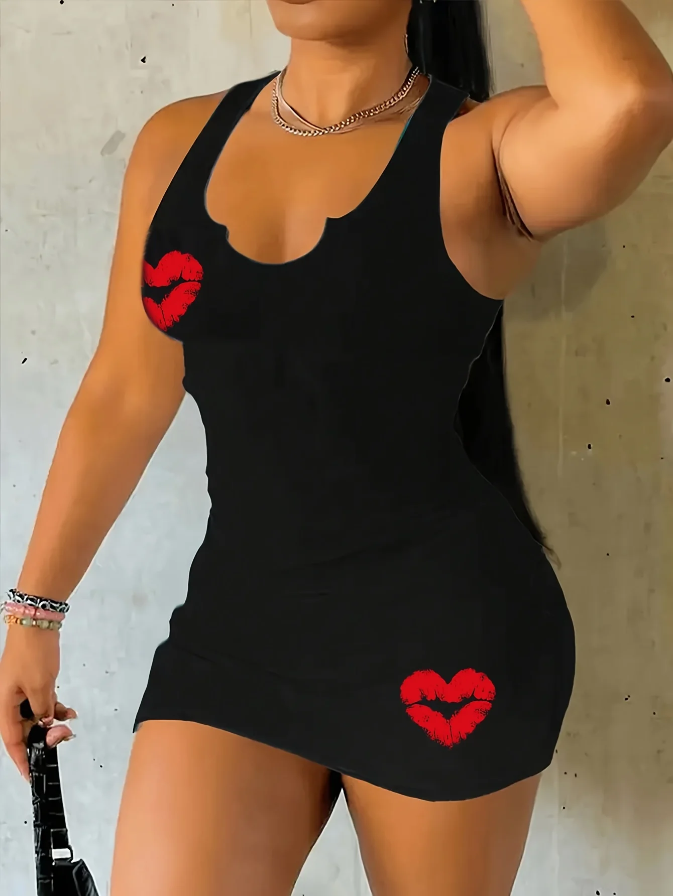 2026 Lässige und Modische Damenbekleidung - Rundhals Einfarbiges Sexy Lippen-Print Ärmelloses Figurbetontes Kleid Kurzer Rock – Detail 3
