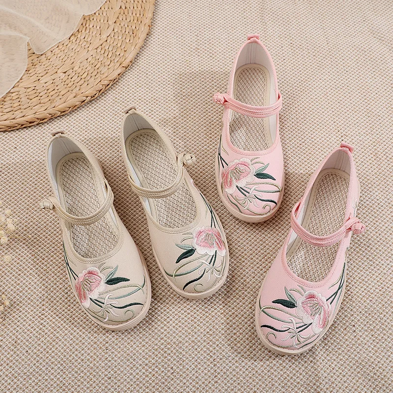

2026 Summer Women's Beige & Pink Floral Embroidery Breathable Mesh Mary Jane Flats Casual Shoes Ethnic Chinese Cloth Shoes Q-194