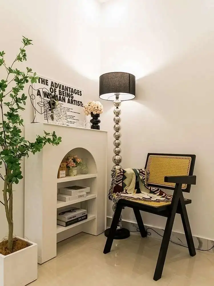 

Retro Minimalist Designer Bedroom Dining Chairs Nordic Relaxation Kitchen Chairs Sillas De Comedor Dining Room Furniture HYDC