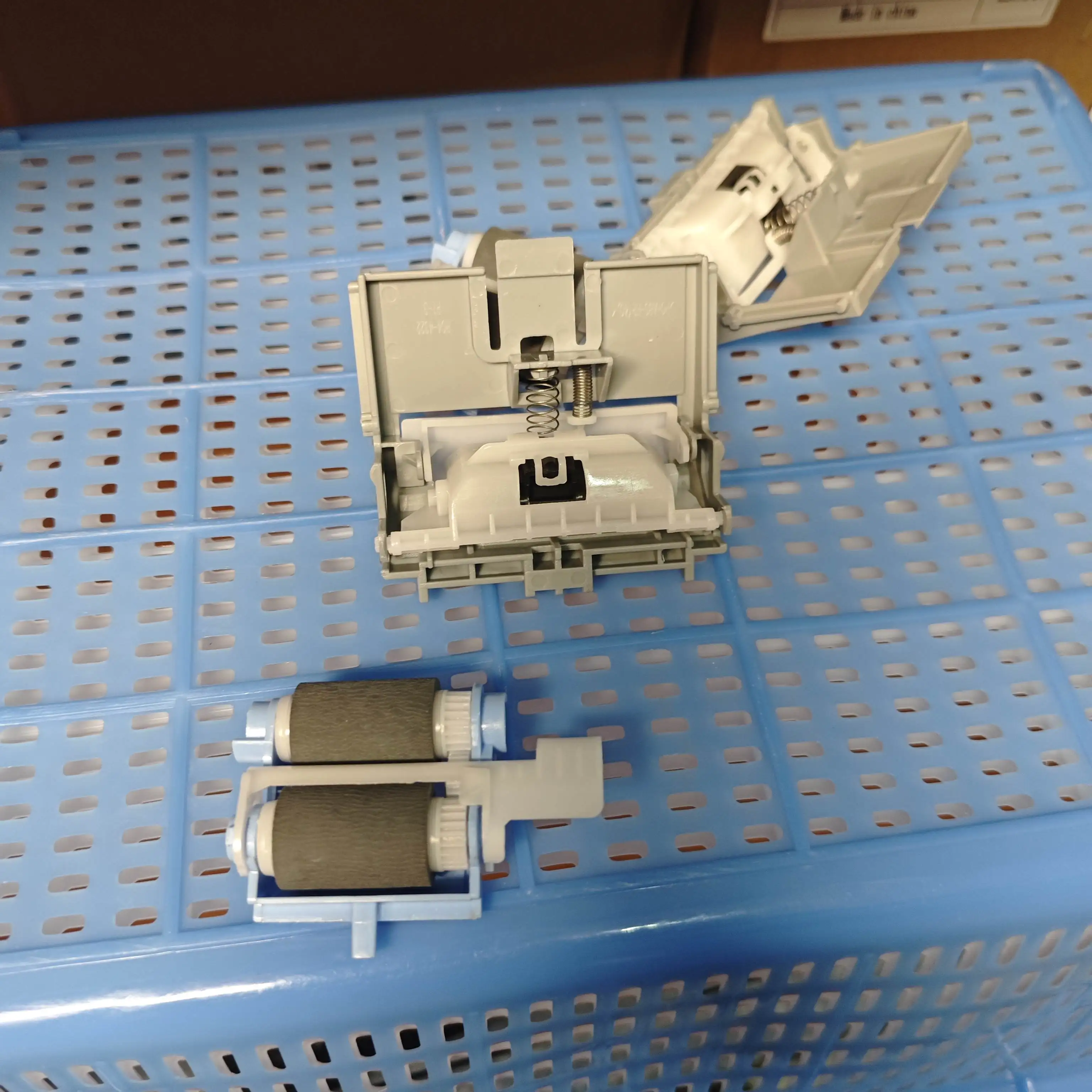 

10sets F2A68-67913 RM2-5752-000 Separation Pickup Roller for HP M501 M506 M507 M527 M528 for CANON D1620 D1650 LBP312