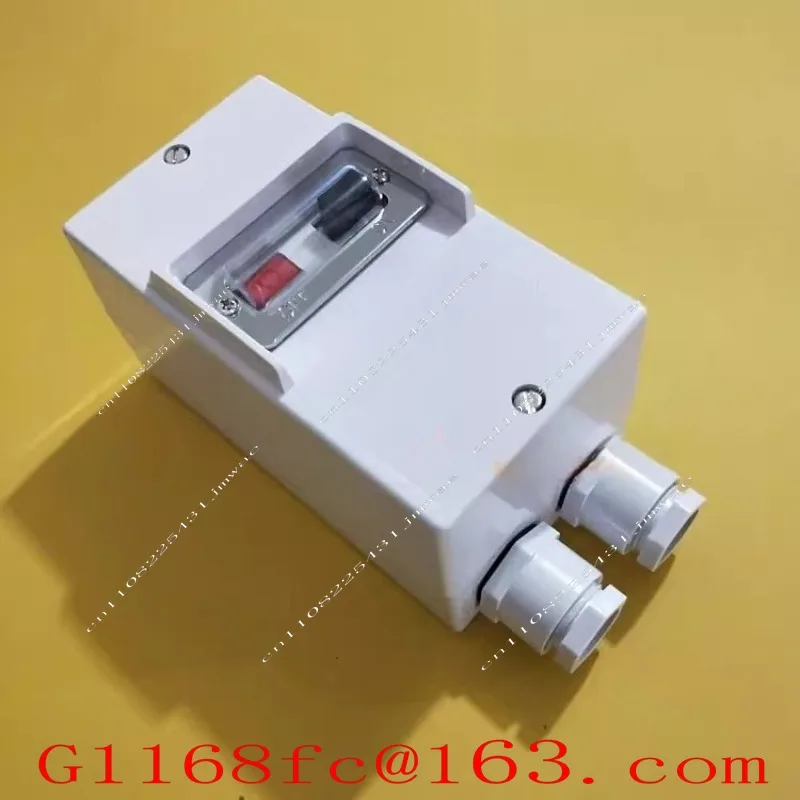 Waterproof Protection Switch Circuit Breaker DZ162-16 (M611) 16A 10A and Other Rainproof Types
