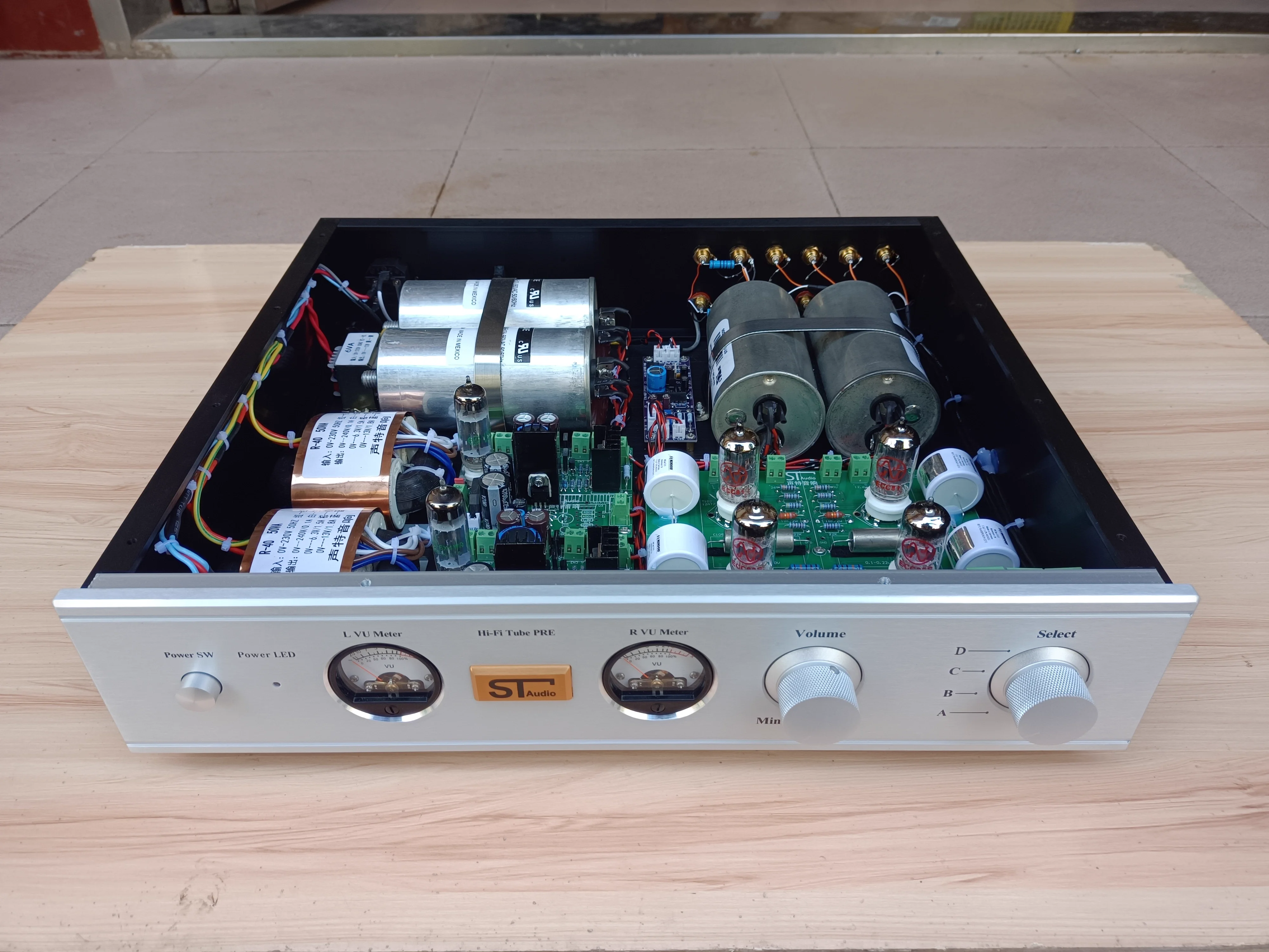 Condensatori a immersione ad olio di fascia alta 6Z4/6X4/12AX7/12AT7 Preamplificatore valvolare elettronico Base su preamplificatore Matisse