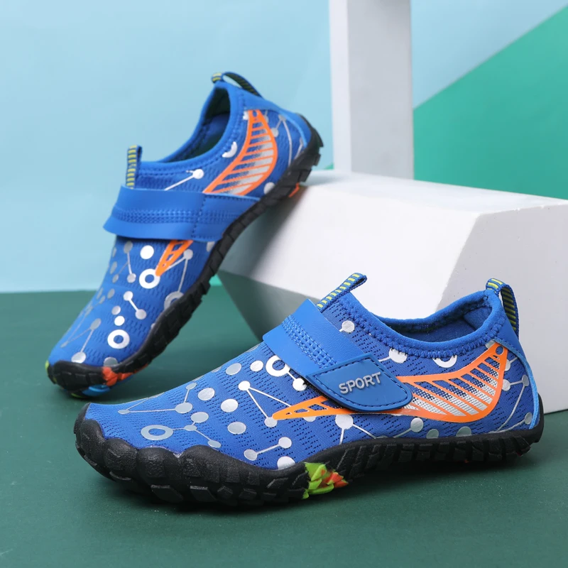 

Children Beach Aqua Shoes Boy Girl Barefoot Water Shoes Quick-Dry Drainage Diving Swim Sandals Kids Fishing Surf Wading Sneakers