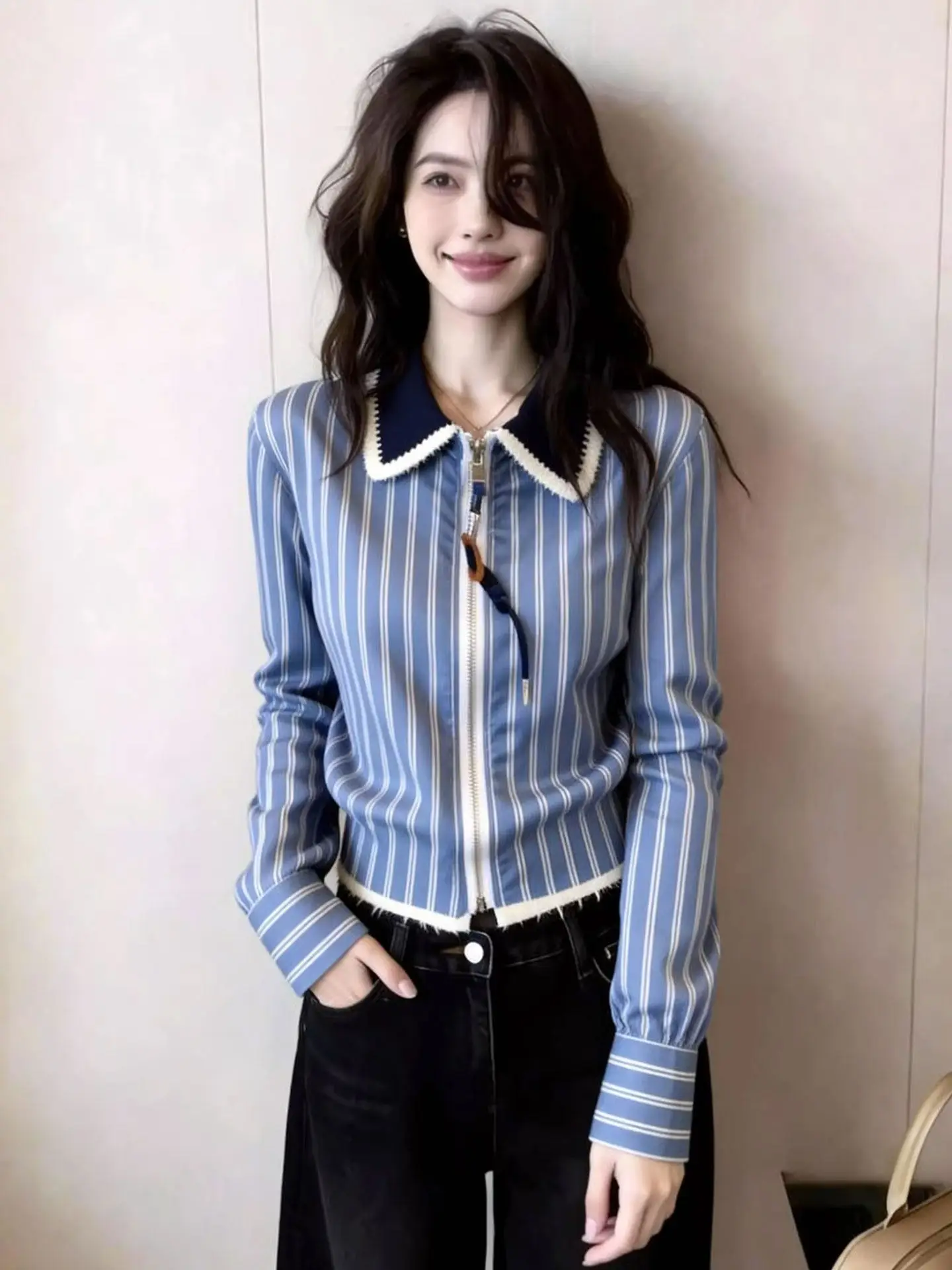 

Color Blo Ne Long Sve irt Women's Slim Fit Striped Design Spring Commute Sle Korean Version Straight Cut irt