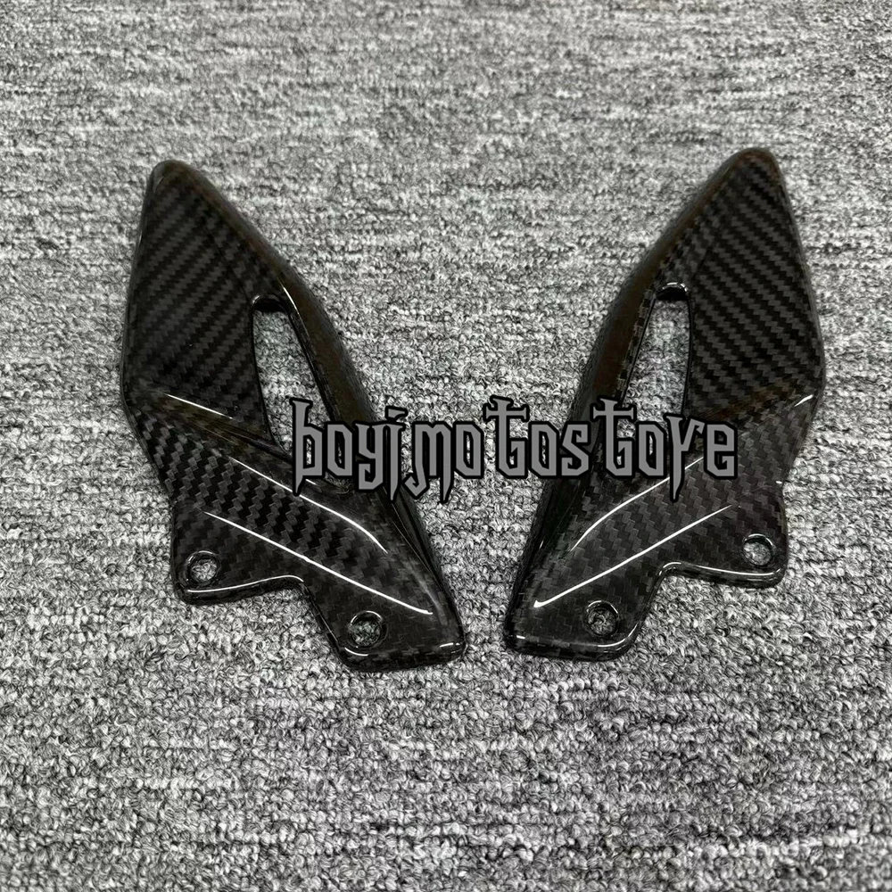 

Carbon Fiber Motorcycle Accessories Heel Guard Plates Foot For Triumph Triple 660 2020-2022 & Street Triple 765R 765RS 2016-2024