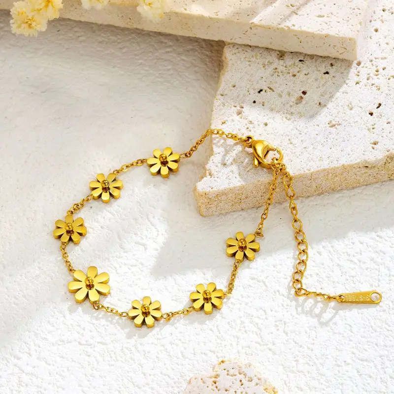 10Pieces Stainless Steel Sunflower Necklace Women's Light Luxury Design High End Neckland Bracelet Fashion Jewelry Set for Women