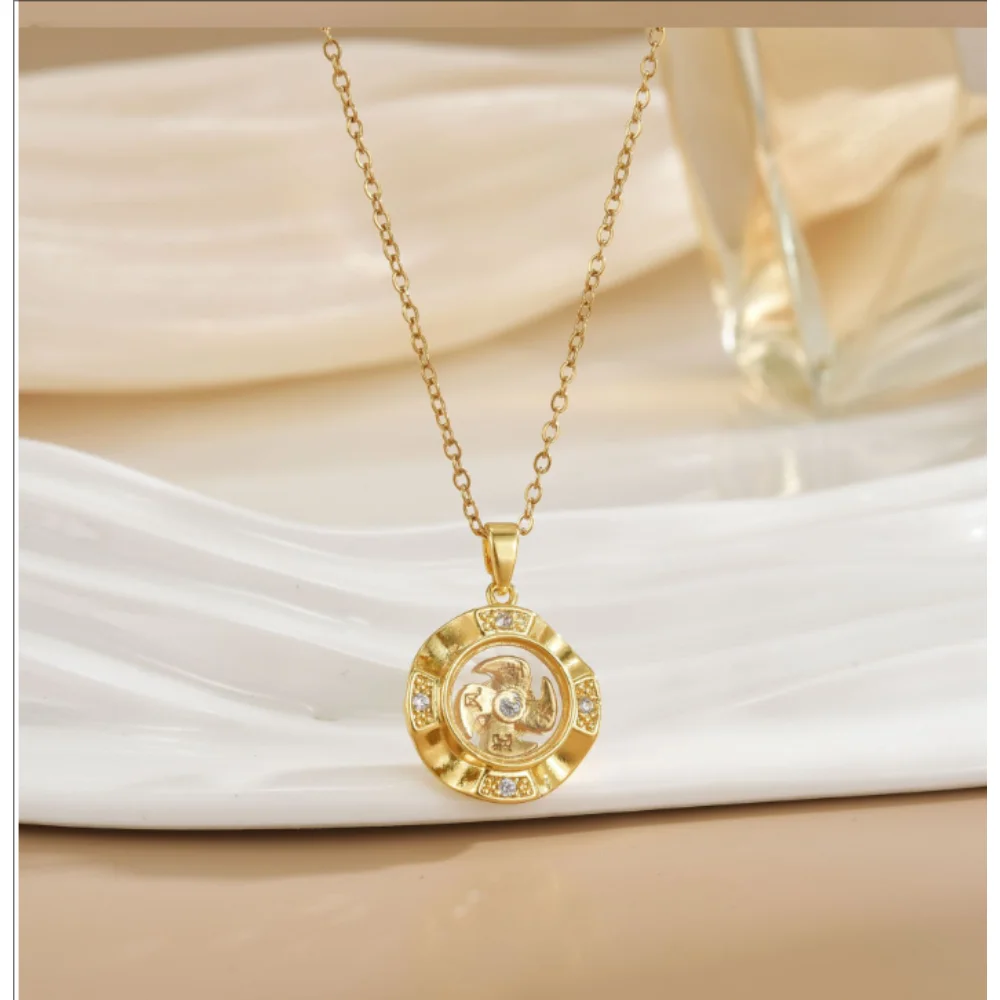 

New vintage-inspired diamond-inlaid rotating necklace, unisex design