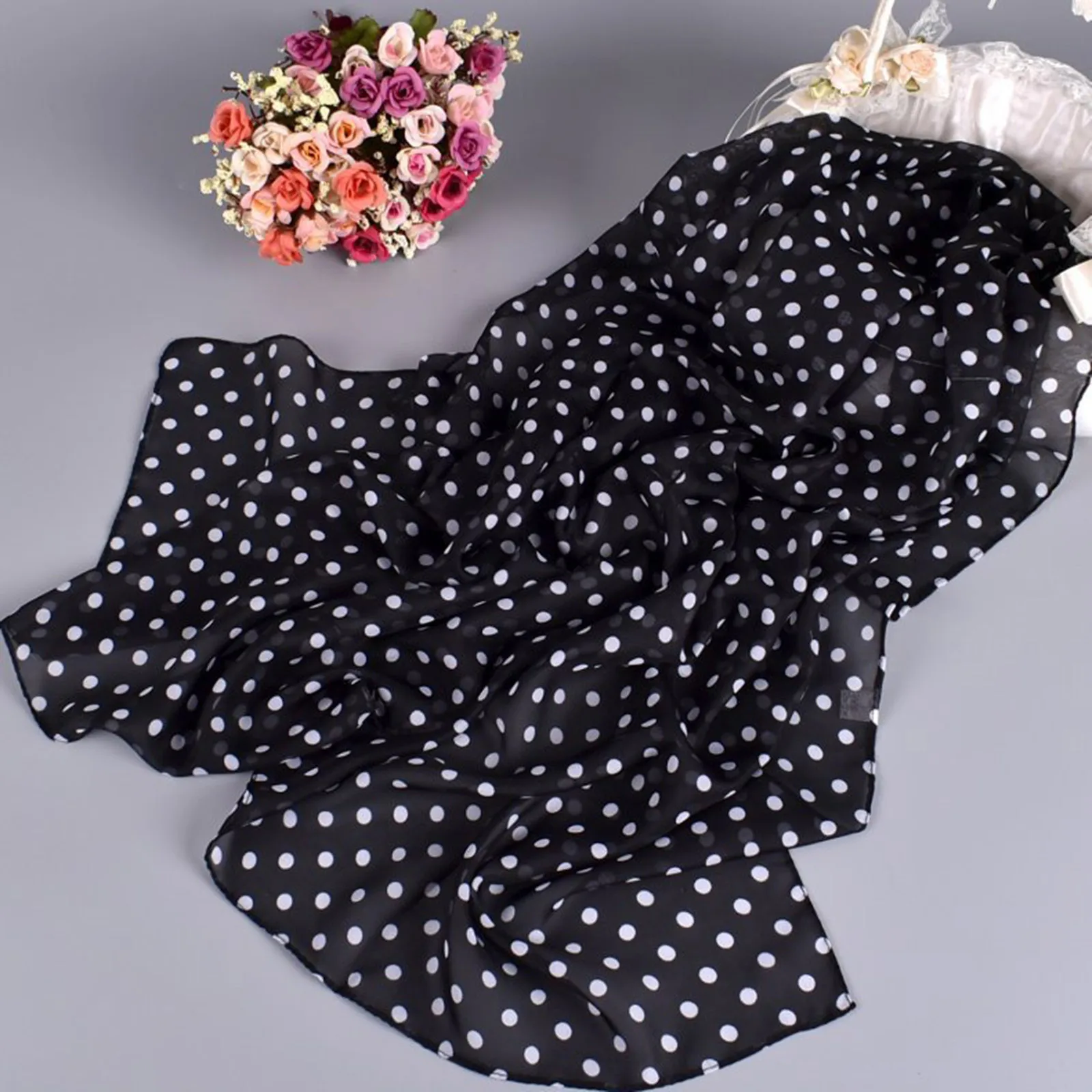 Winter Dot Scarf Shawl Women Polka Dots Print Soft Chiffon Shawl Wrap Wraps Scarf Scarves Unisex Pashmina Wraps Foulard Blanket