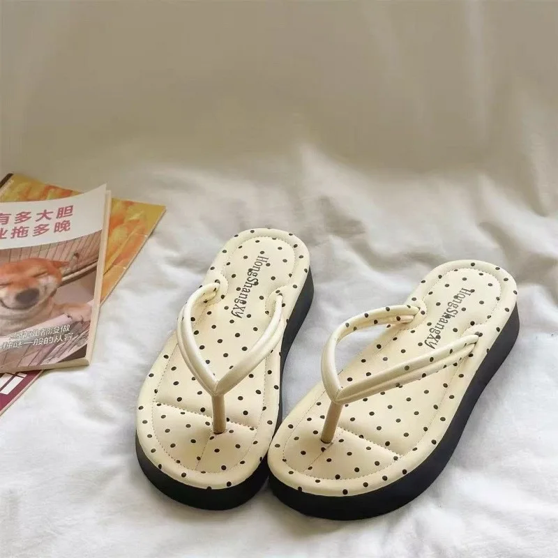 Wave Point Toe Flip Flops With Thick Soles And Ins Style Fashionable Flip Flops For Girls, Summer Beach Anti Slip And Breathable
