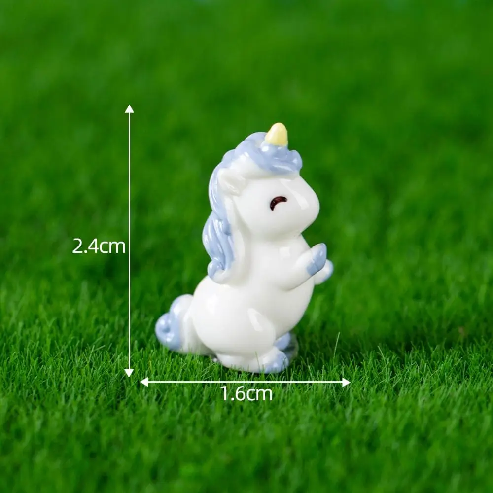 

Cartoon Sika Deer Figurines Resin Crafts Cute Elk Miniature Figurines Realistic Mini Micro Landscape Ornaments Desk Accessories