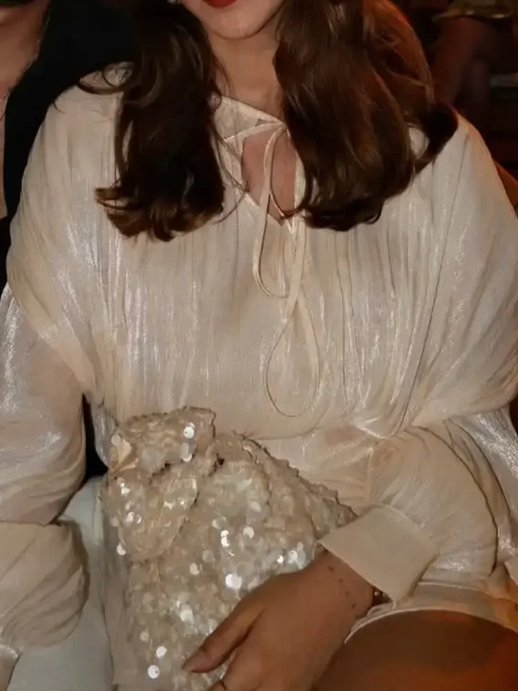 女性のためのシックなミニドレス,レースアップ,Vネック,長袖,ランタン,エレガント,プリーツ,セクシー,フラウンス裾,夏休み,新しいコレクション2022