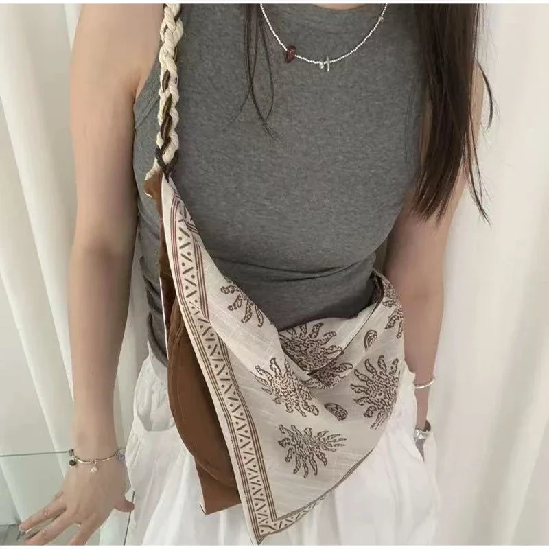 Bohemian Triangle Crossbody Bag Women Handwoven Strap Tassel Shoulder Bag Linen Print Handbag Ethnic Style Messenger Bag view 3