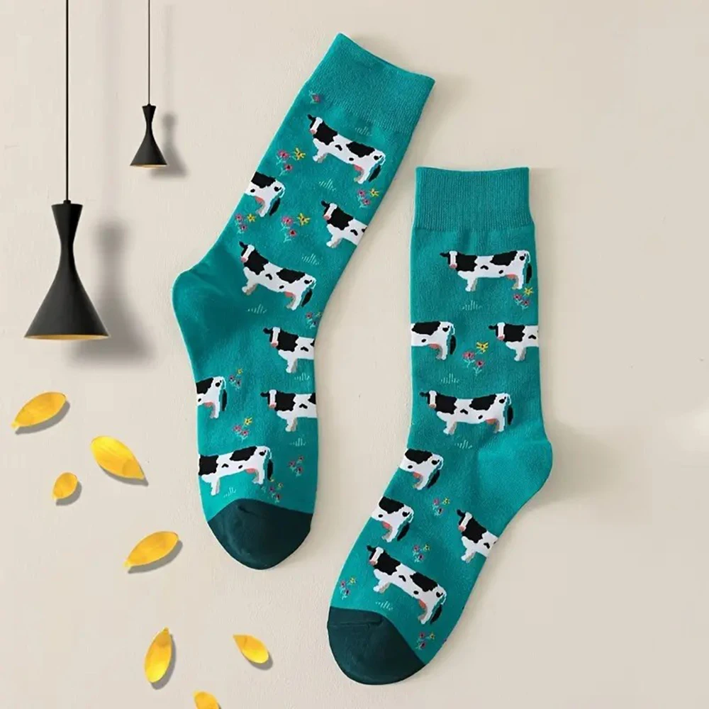 1 Pair Printed Women Mid Tube Socks Cute Cow Design Suitable For Casual Wear Comfortable Soft Moisture Wicking Breathable Socks