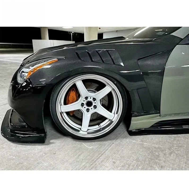 

High Quality Carbon Fiber Front Rear Fenders Open-Hole Design for Effective Heat Dissipation Dual-Door Installation Cars