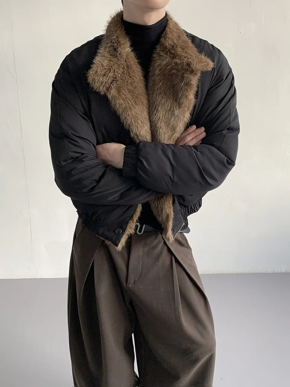 2025 Winter New Large Lapel Warm Faux Fur Collar Parkas Men Women High-End Thickened Parkas Trendy Solid Color Long Sleeve Coats