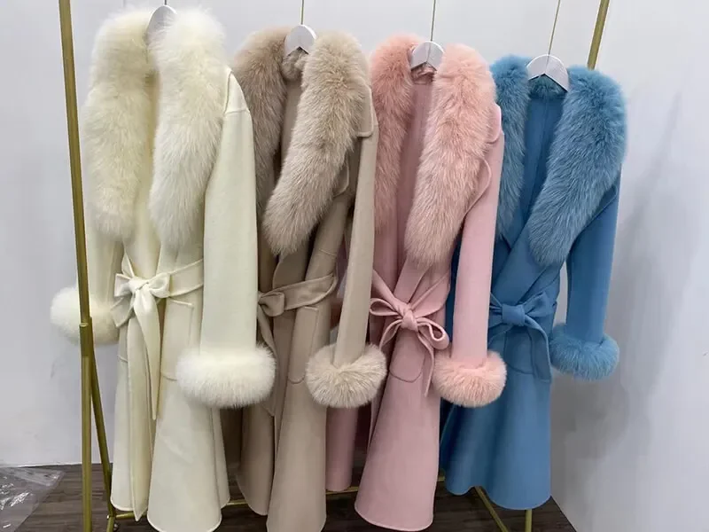 Giacca in lana con rifinitura in pelliccia di volpe Cappotto in cashmere da donna in vera pelliccia di pecora pelosa stile lungo