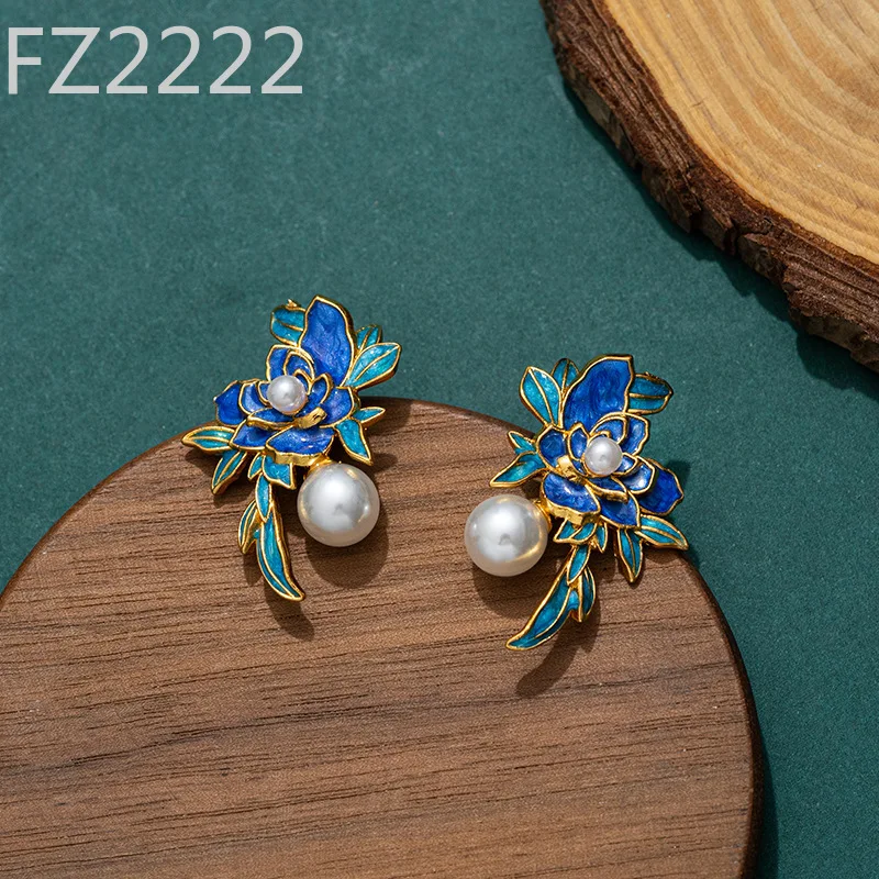 

New peony flower gold flower silk two-color enamel craftsmanship fashion shows high sense of national style female stud earrings