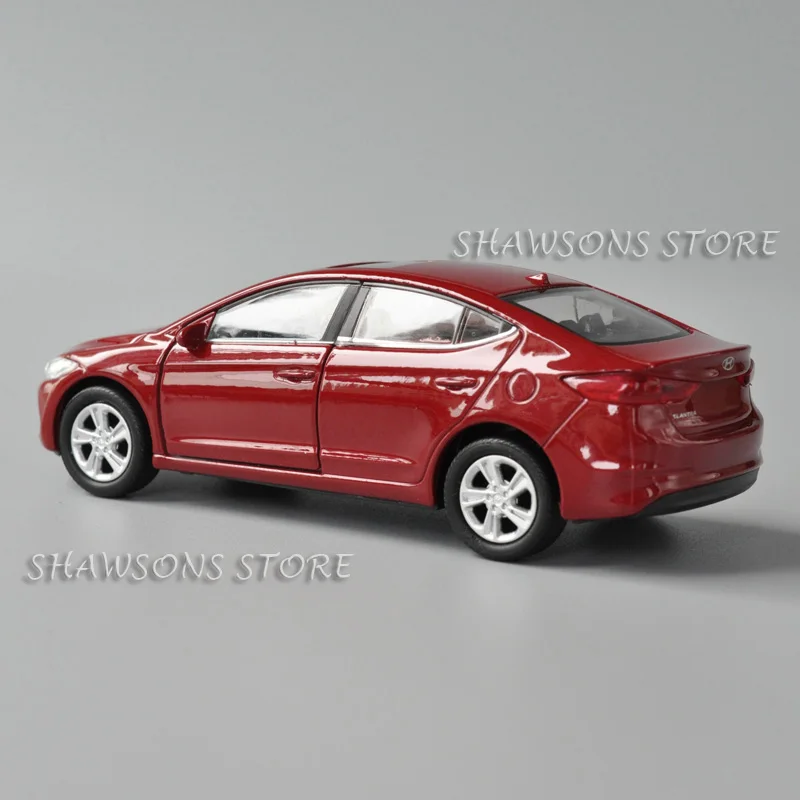 Welly 1:36 Scale Diecast Metal Model Car Toy Hyundai Elantra Pull Back Miniature Replica Collectible