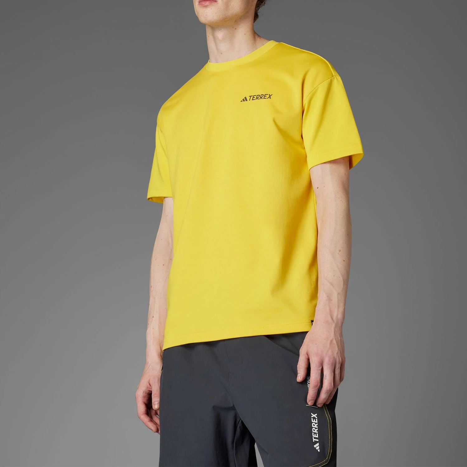 

Adidas genuine genuine Summer New Men and Women's Breathable Casual Outdoor Sports T-Shirt JD5955