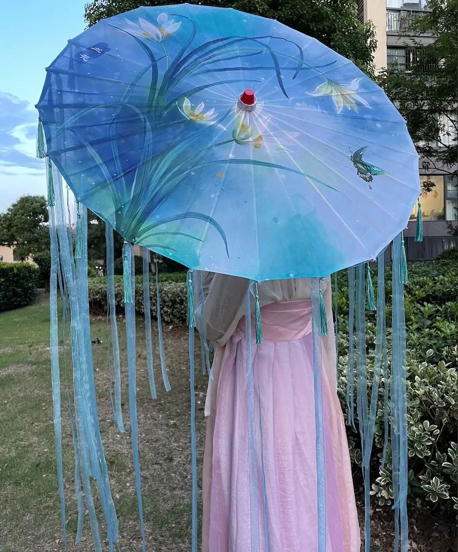 Vintage Hanfu Oiled Paper Umbrella Rain Women Photography Prop Rain proof Ribbon Tassels Umbrella Fan Paraguas Parasol