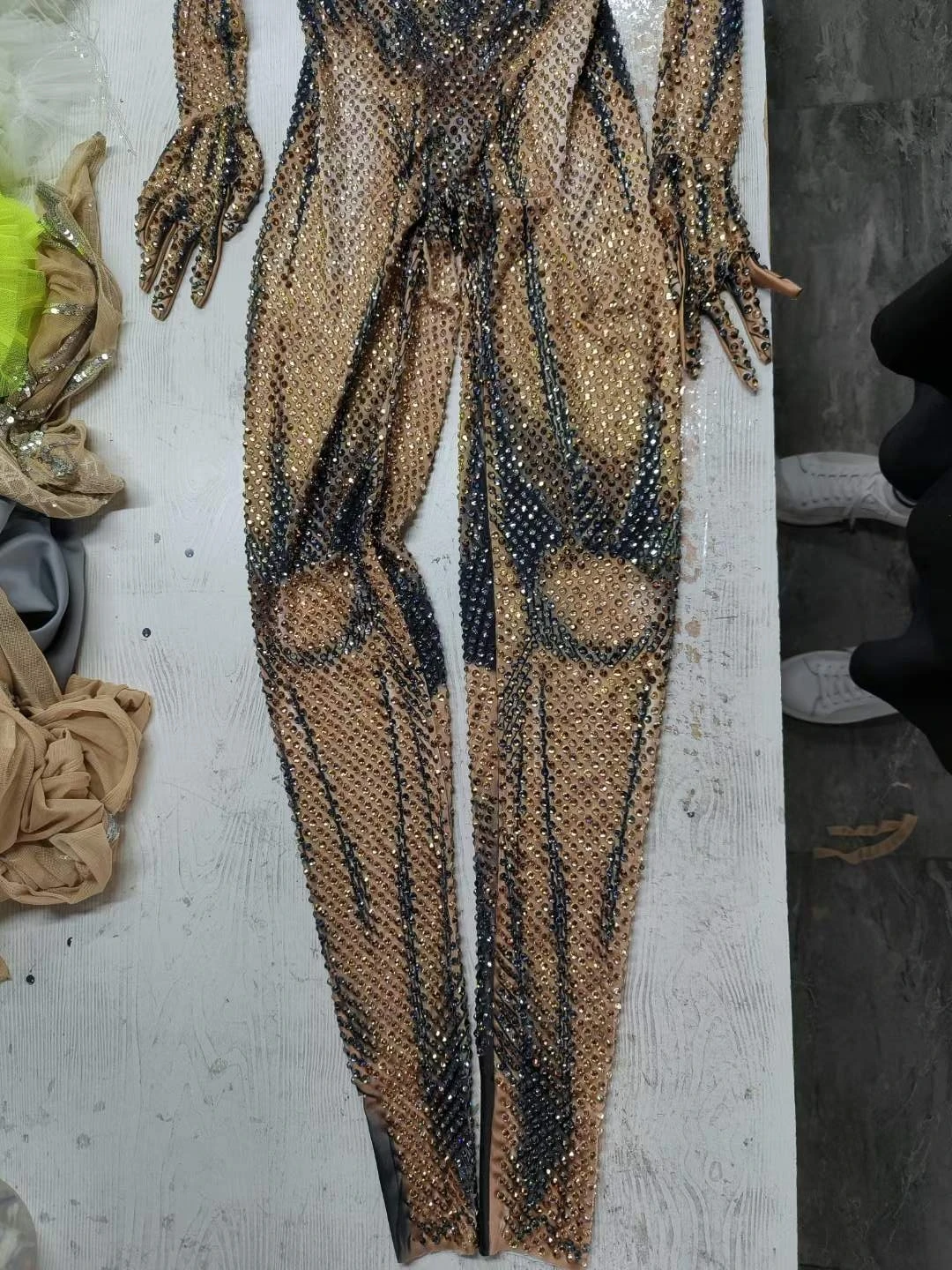 Full Rhinestone Stunning Drag Queen Jumpsuits Men With Gloves Dragqueen Costumes Fantasy Performance Stage Wear Dancer Outfit