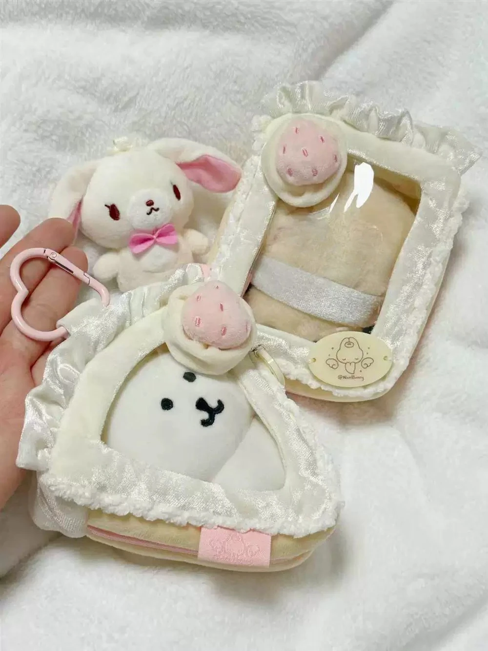 Sweet White Strawberry Cake 10cm Doll Plush Doll Doll Cute Storage Bag Handbag Girl Heart Baby Bag Pendant for Women