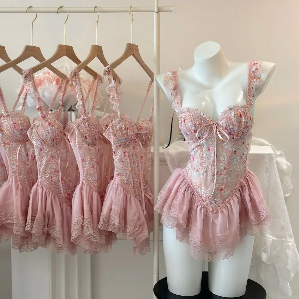 

Fashion Thin Sweet Lace Nightdress Lace-up Beauty-back Sleeveless Nightwear with Chest Pad Homewear Pajamas Women Sleep