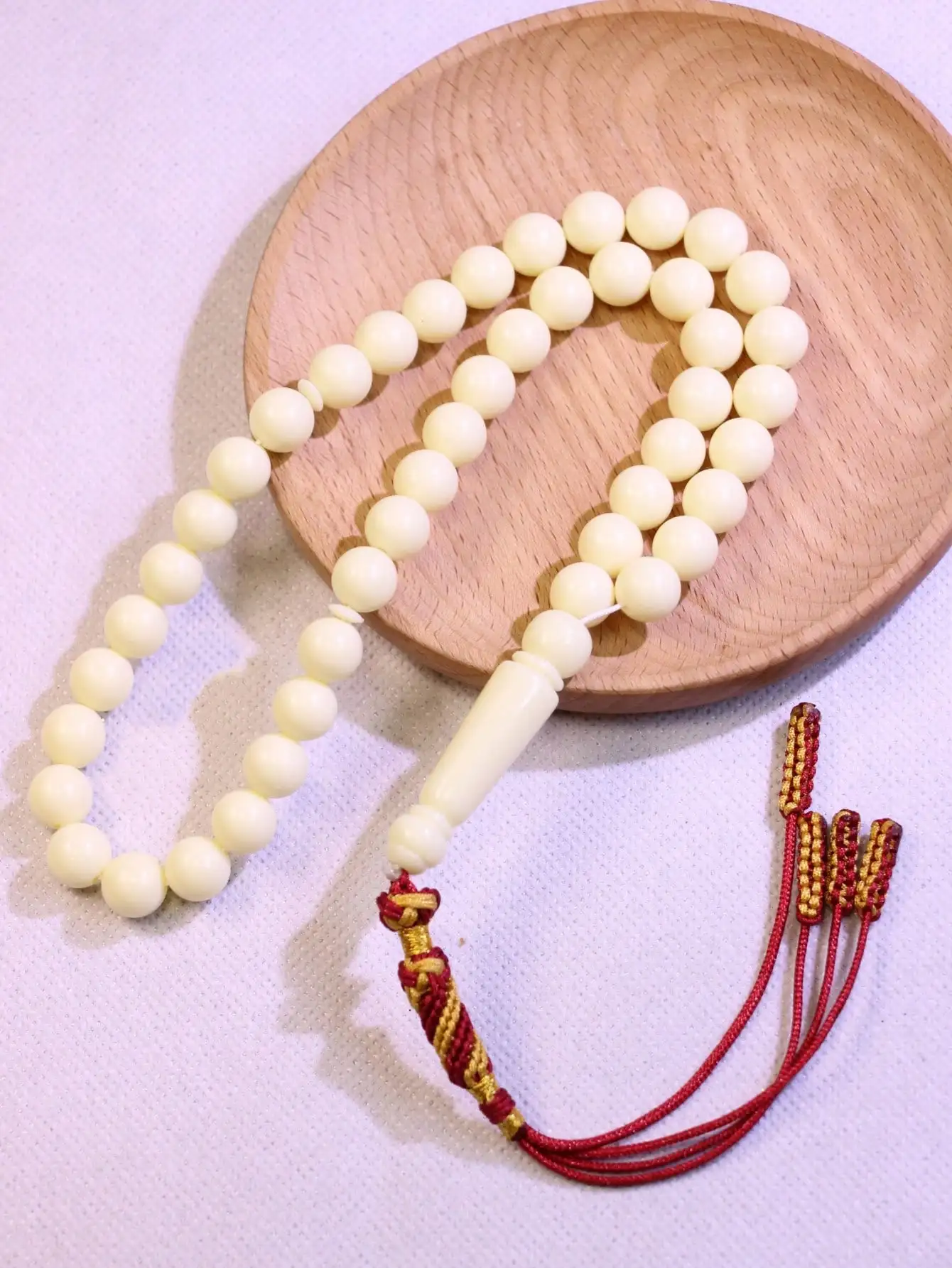 45 Beads 10mm Resin Prayer Beads, Cream White Islamic Tasbih with Handmade Red Tassel, Muslim Misbaha Rosary for Eid Gift Daily