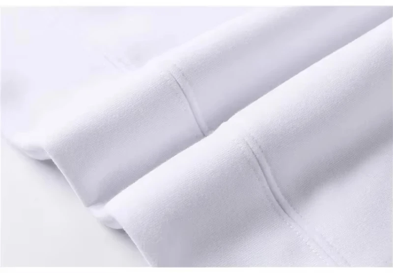 في خريف وشتاء 2025، قمصان شعبية غير رسمية ورياضية للزوجين فضفاضة برقبة دائرية وأكمام طويلة