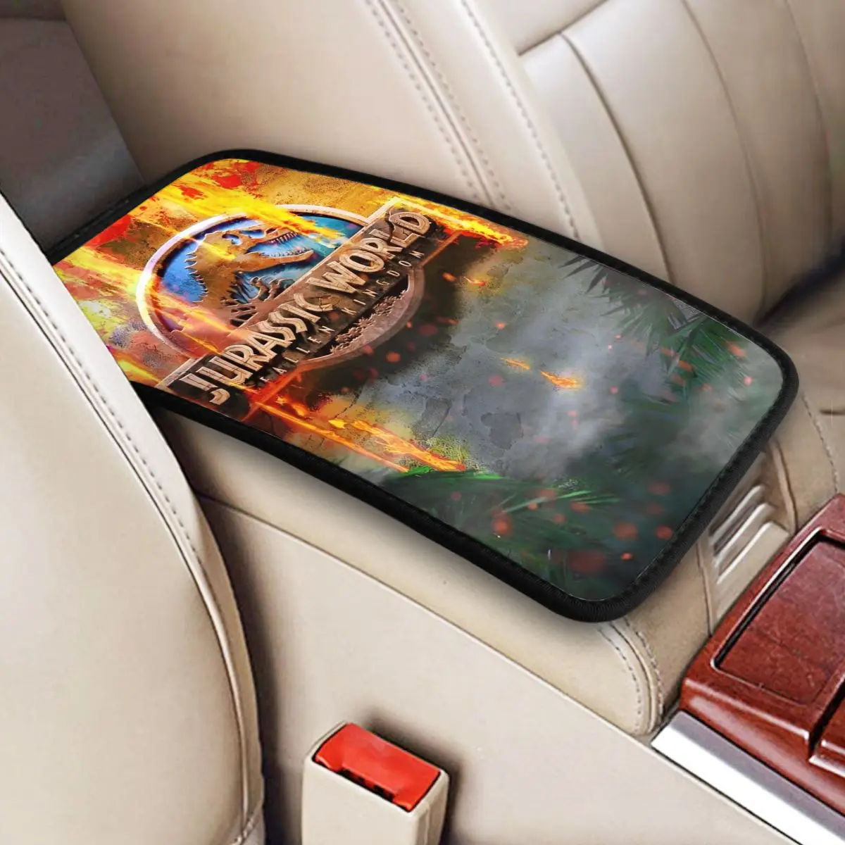 وسادة غطاء مسند الذراع العالمية من Jurassic World لوحدة التحكم المركزية للسيارة، ملحقات ديكور السيارة مناسبة لمعظم السيارات #1