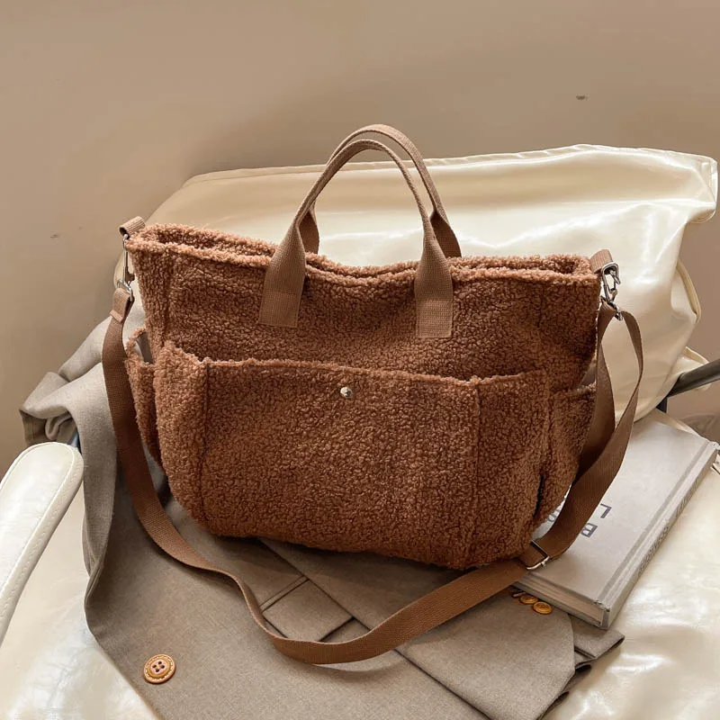 

Winter Lamb Wool Women's Handbags Soft Plush Crossbody Bags for Women Warm Faux Fur Shoulder Bag NEW Shopper Tote Female Purses