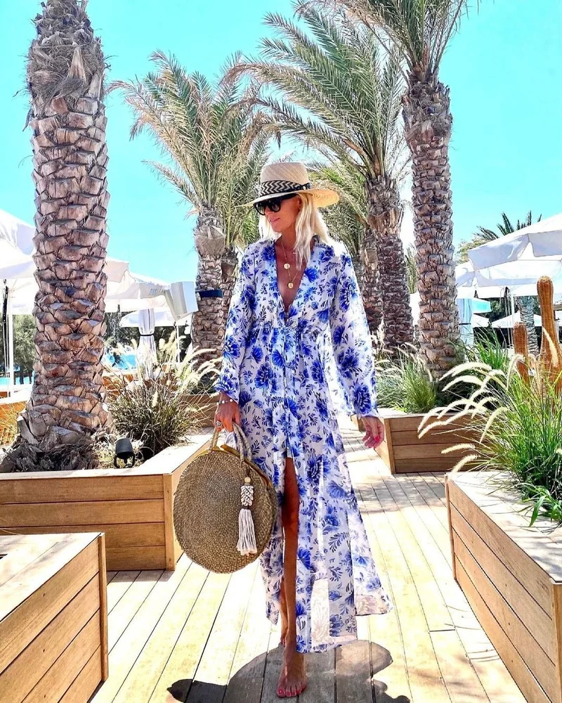 Fashion Women's Blue And White Porcelain Printed One-piece Swimsuit Bikini And Long Beach Veil Floating Seaside Holiday 2023