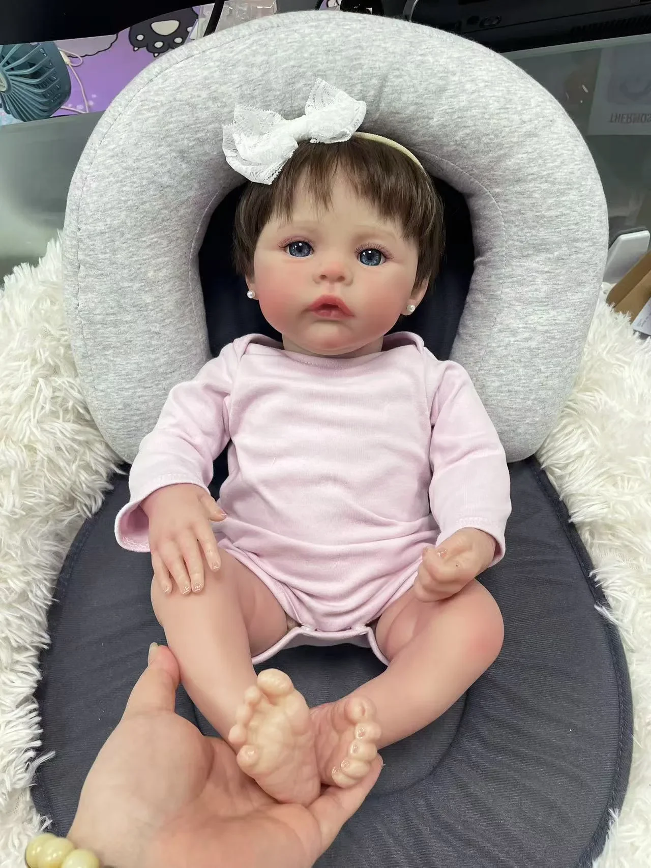 45CM Meadow Soft Cloth Body Cuddly Lifelike Newborn Reborn Doll 3D Skin with Visible Veins Hand Rooted Hair Art Doll