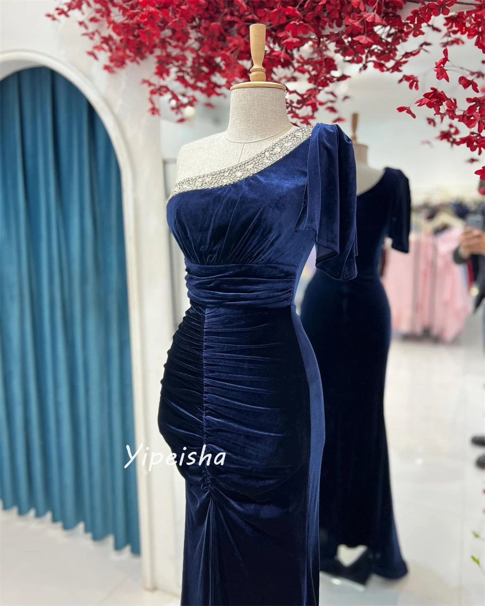 Exquisite Modern Style One-Shoulder A-line Beading Sequined Ruched Floor-Length Velour Evening Dresses