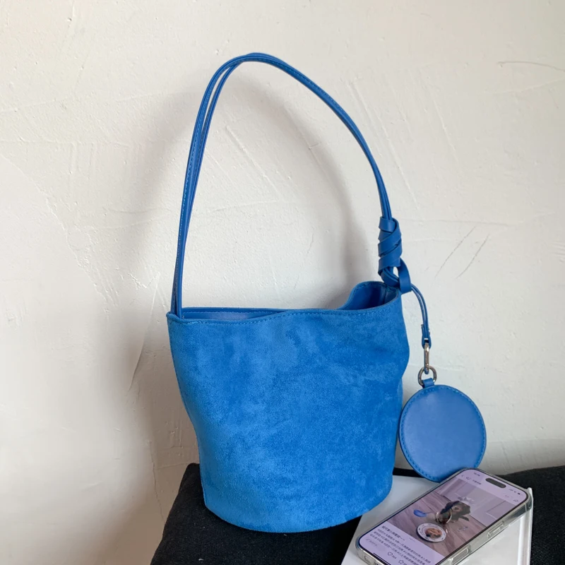 

Retro Small Solid Color Frosted Leather Shoulder Bags For Women 2025 Designer Korean Fashion Female Handbags Bucket Underarm Bag