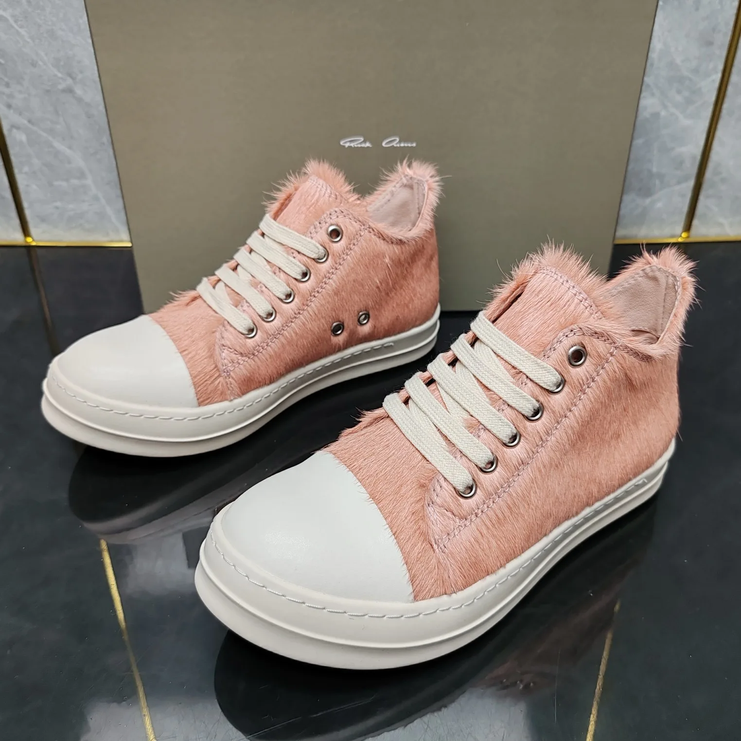 Round Owens horse hair inverted triangle (short hair style) first layer cowhide soft casual shoes high street couple shoes