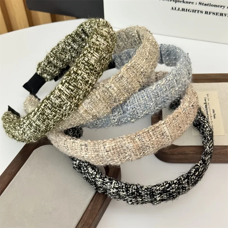 New Arrival Handmade Knitted Winter Headband Sweet Style Hairbands Fashionable Hair Accessory Versatile Ribbed hairbands