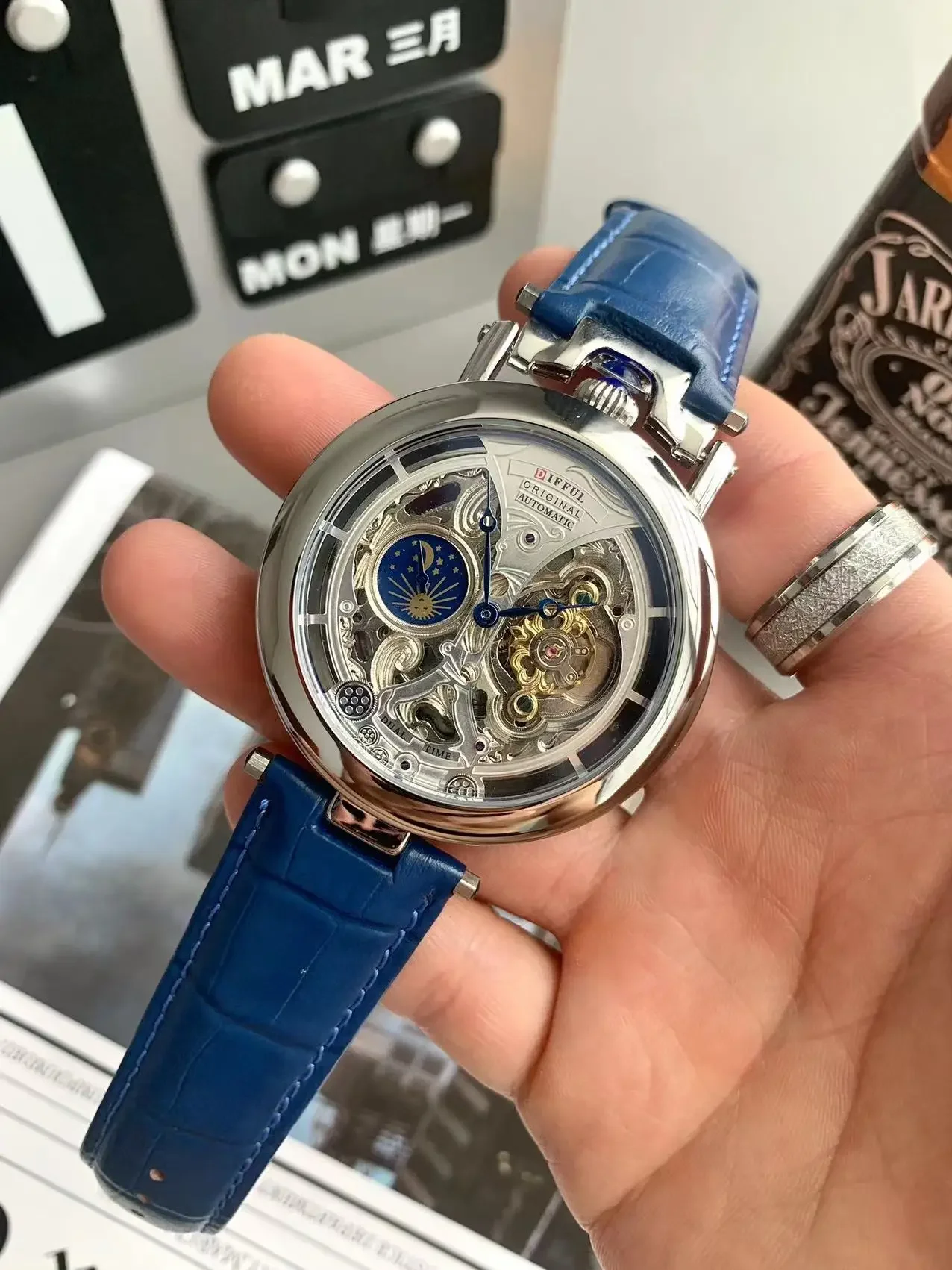 Turbillion Automatic Mechanical Men Watch Antique Skeleton Classic Male Wristwatch Business Man Vintage Simple Fashion New Clock