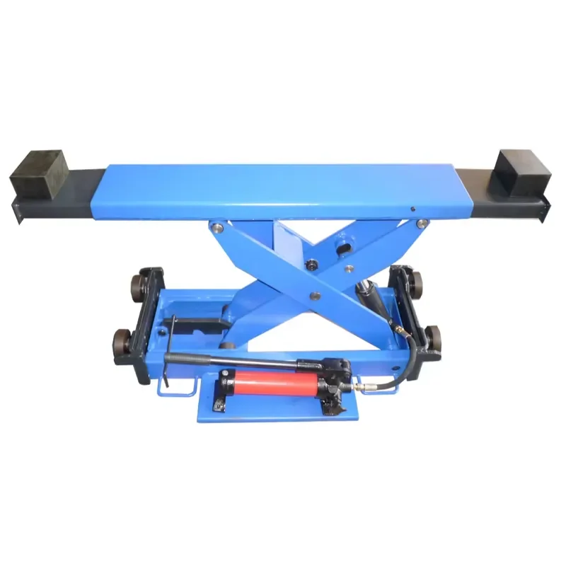 Scissor Lift Hydraulic Drive 2000-3000kg Capacity 10-Year Lifetime Car Lift Jack Roll