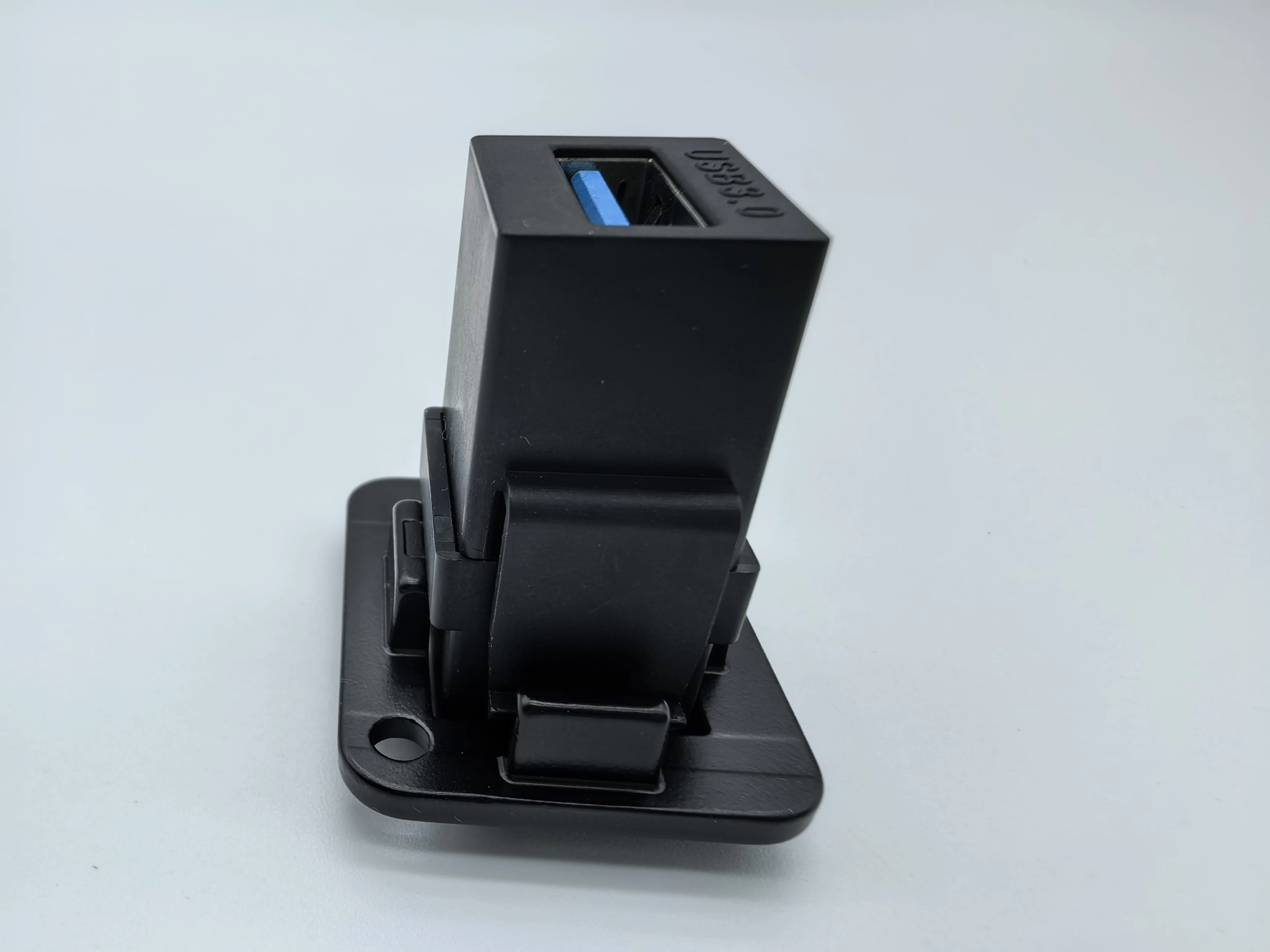 USB 3.0 لوحة جبل A-نوع المقبس 5Gbps عالية السرعة نقل البيانات اللون الأزرق مع ثقوب المسمار لمنفذ الاستخدام الصناعي