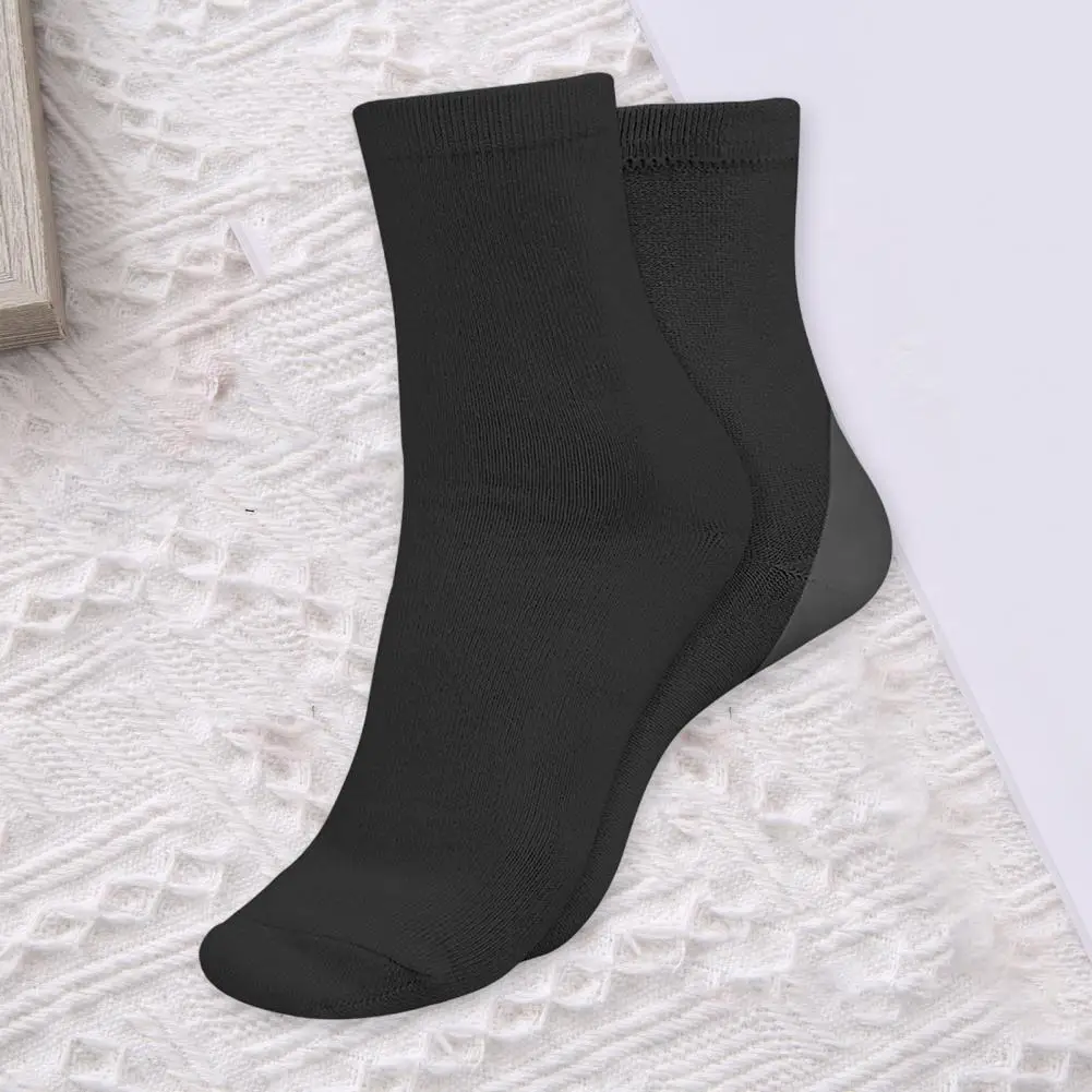 

Gel Heel Socks Heel Repair Gel Socks Moisturizing Silicone Gel Socks for Dry Cracked Heel Care Foot Spa Pedicure Treatment