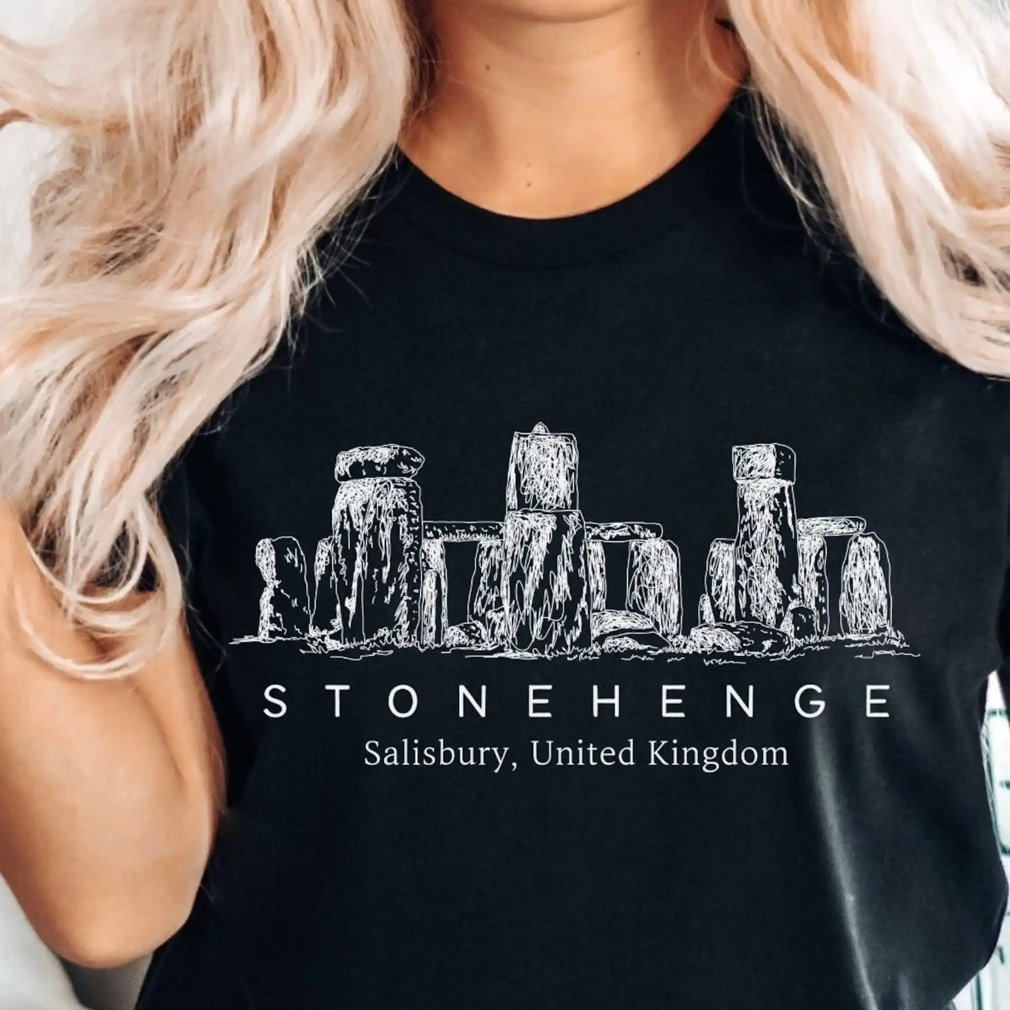 Stonehenge Shirt, Unisex Soft and Comfortable T shirt, UK Landmarks