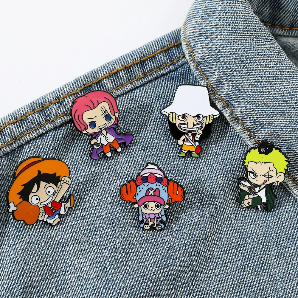 

Набор из 5 мультяшных брошей: персонализированные эмалевые значки Шанкс, Ророноа Зоро, Усопп для рюкзаков, одежды, украшений, металлические значки, аксессуары, подарки