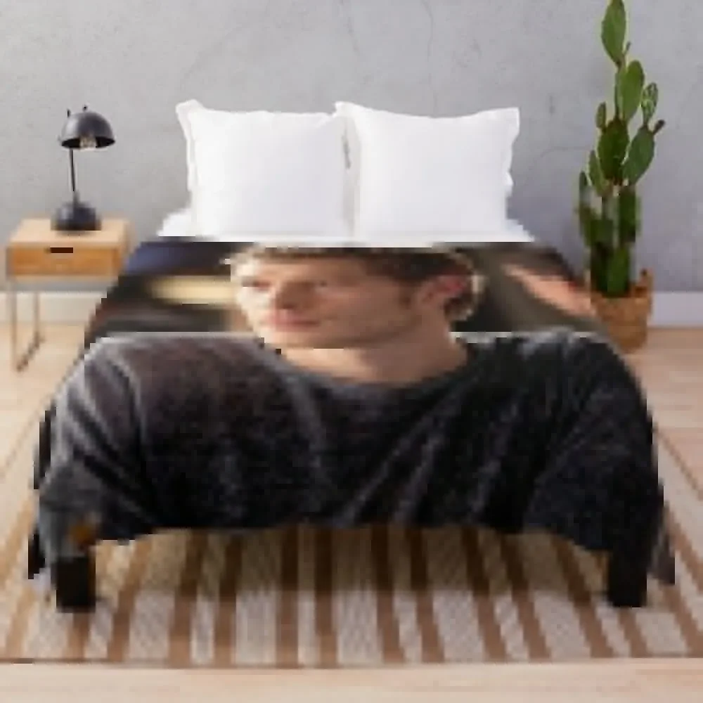 

klaus mikaelson Throw Blanket Decorative Sofa Luxury Throw Blankets