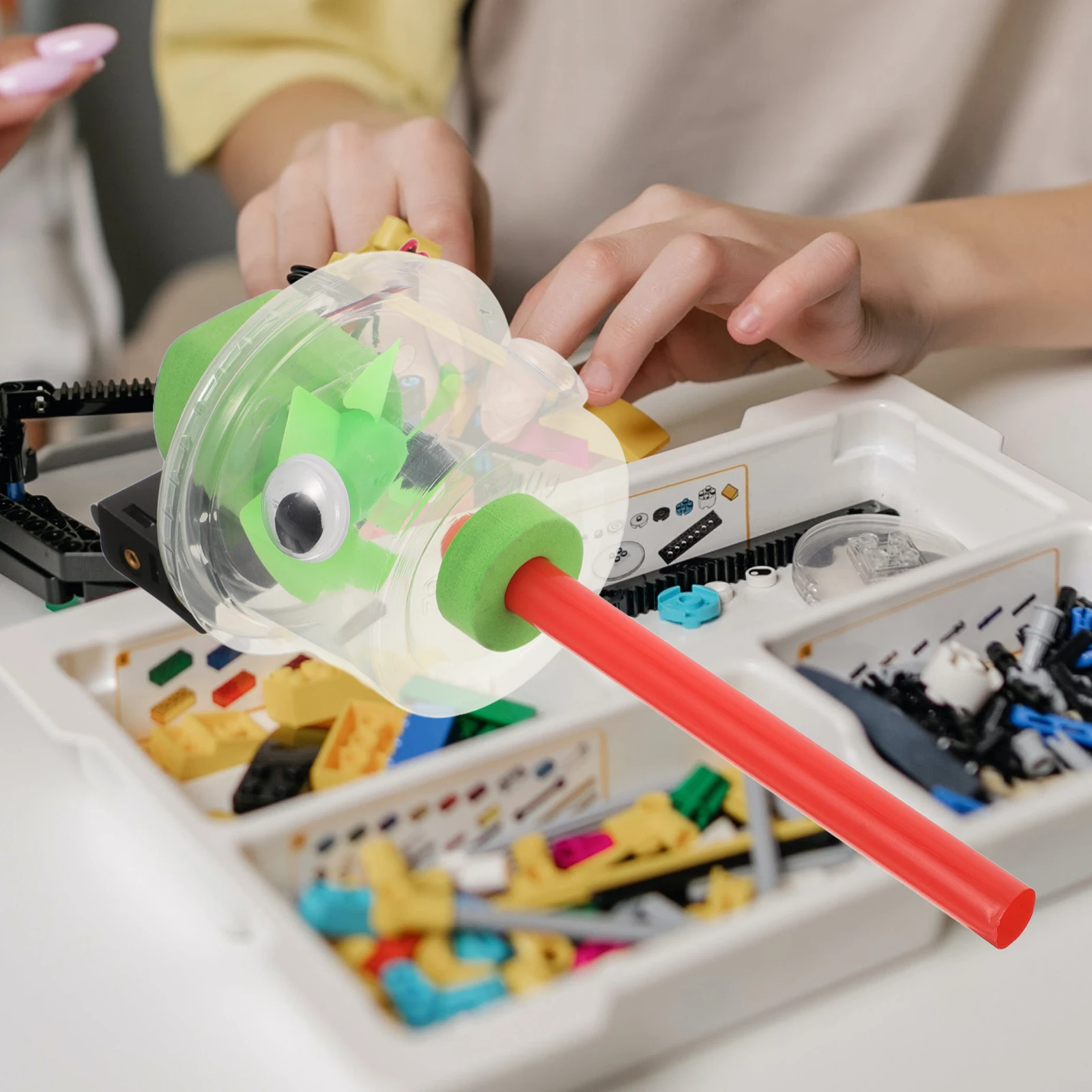 Simple Vacuum DIY Kit Kids Educational Toy Manual Plastic Stem Project Steam Cleaning Machine Electronics Craft