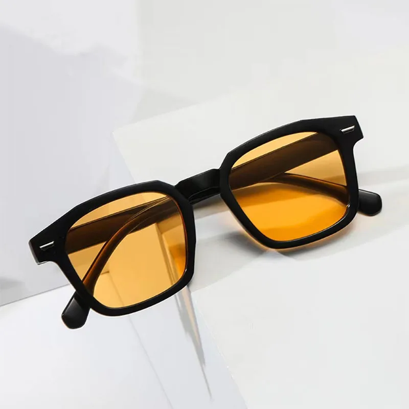 New Retro Small Frame Sunglasses Women's Brand Designer Square Sun Glasses Classic Men's Vintage Eyewear UV400 Oculos De Sol