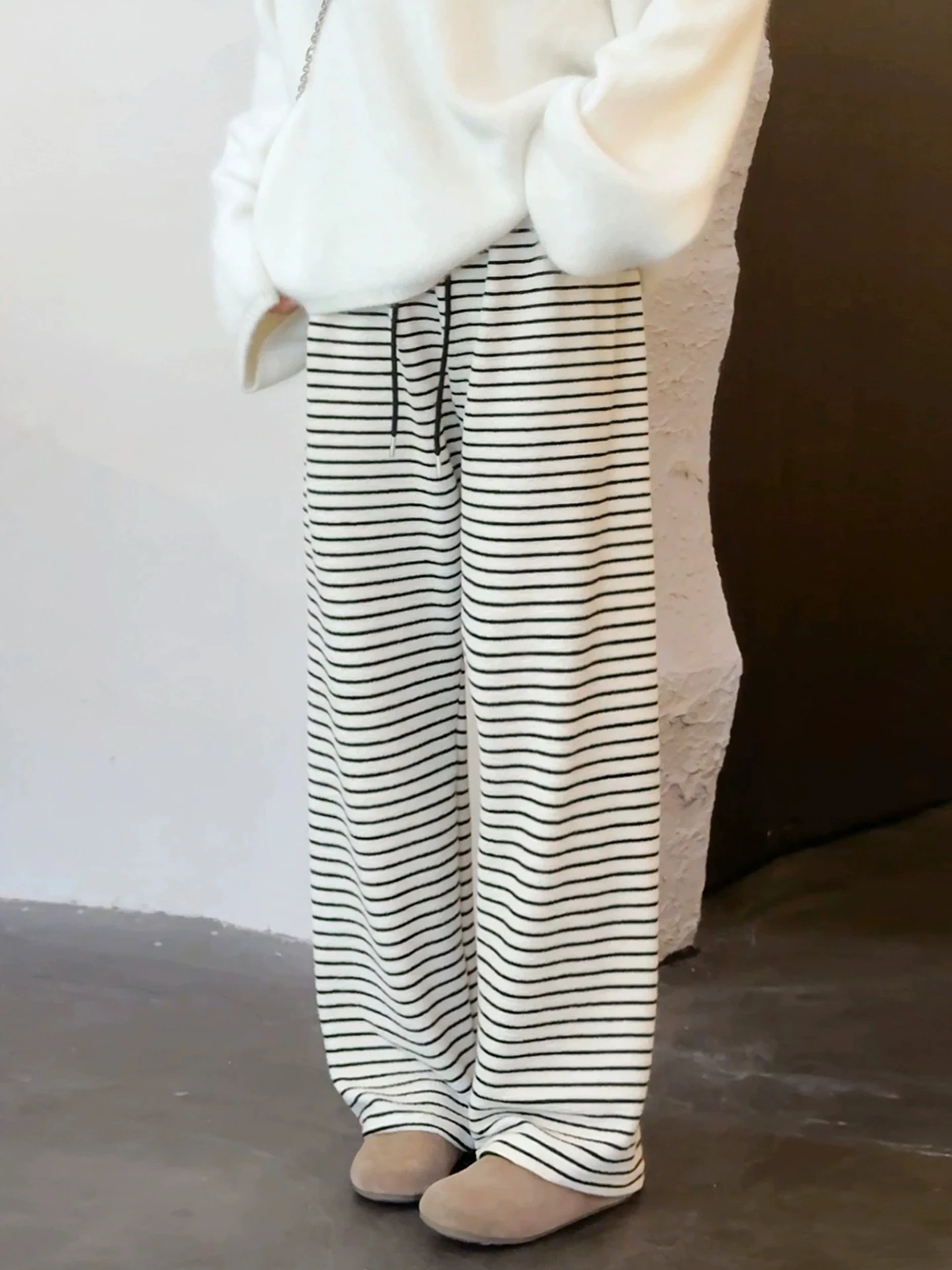 Women's Loose Wide Leg Pants High Waist Trousers Asymmetric Stripes Loose Fit Flattering Drapey Comfortable plus Size