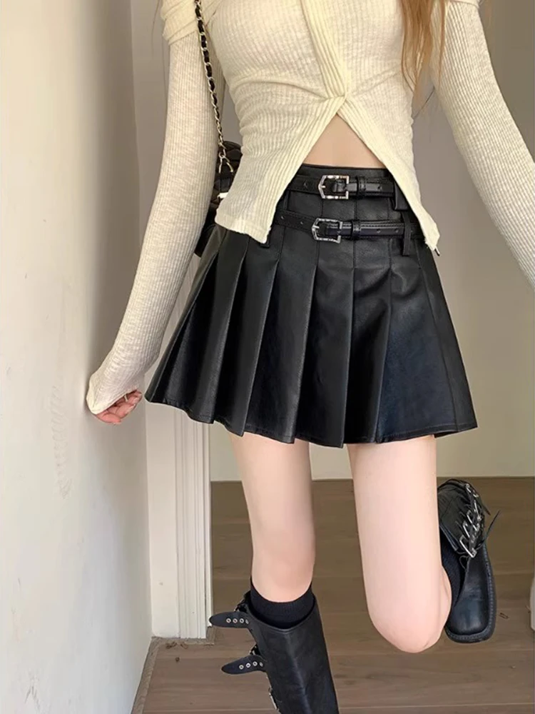 

PU Faux Leather New Fashion Vintage High Waist A Line Skirts for Women Streetwear Chic Black Pleated Mini Skirt 2024 F112