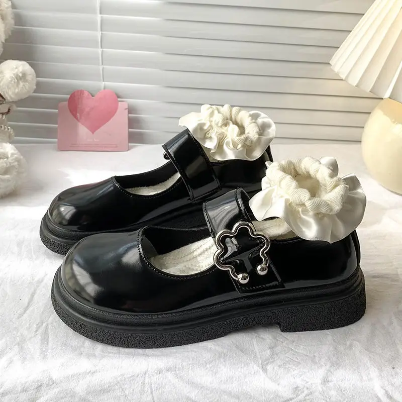 Buty damskie Okrągłe palce Japoński styl Lolita Obuwie damskie Off White Gothic Loafers Cute Mary Jane Kawaii With Stylish