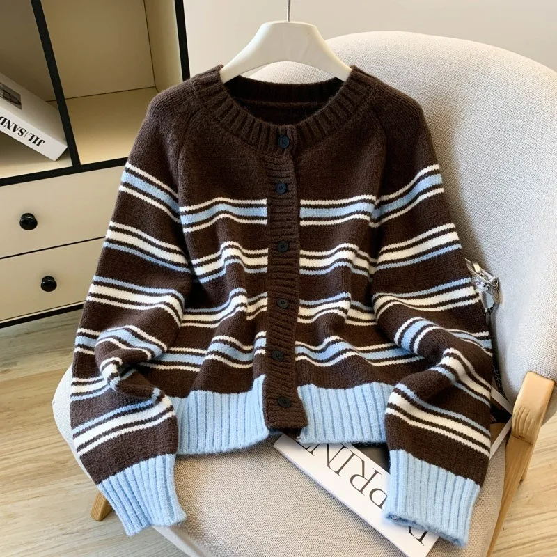New Autumn and Winter Outerwear Sweaters, Petite Korean-style Tops Women Contrasting Color Striped Knitted Base Cardigans Women